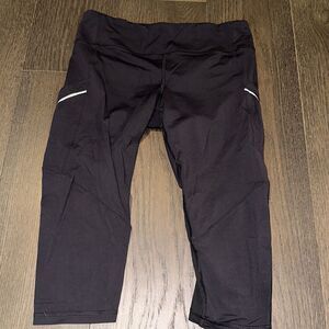 Lululemon Black Cropped Leggings - Size 8